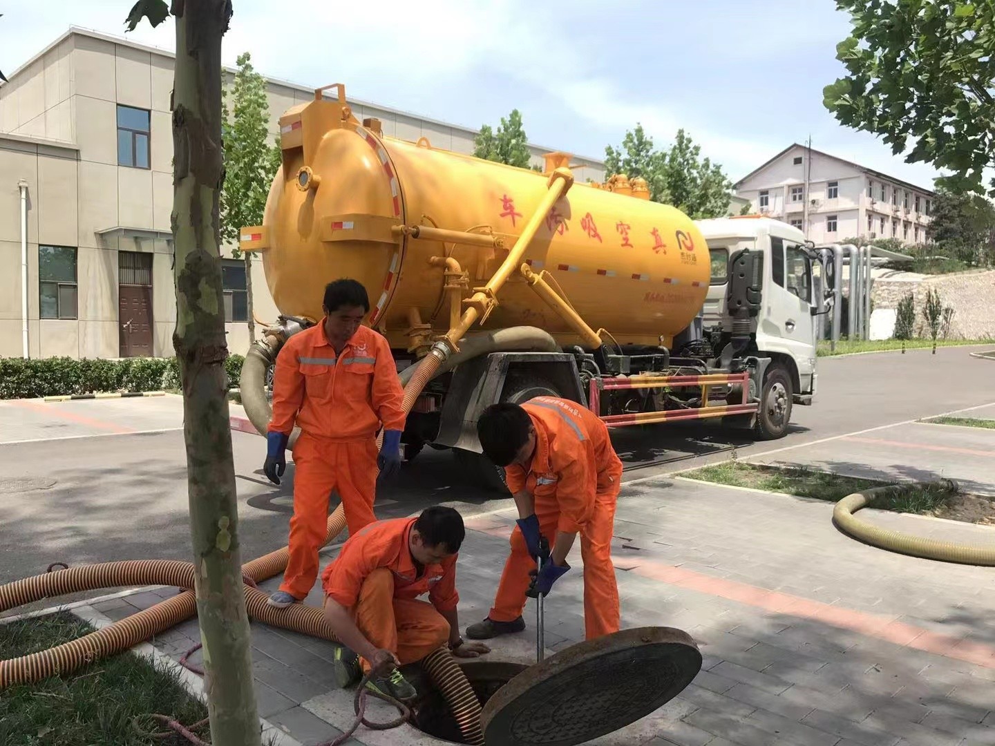原州化粪池清理与5-8吨吸粪车施工效率分析